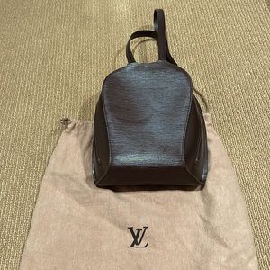 Vintage Louis Vuitton épi leather dark brown backpack
